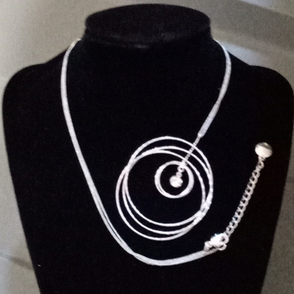 Beautiful BCB GENERATION Necklace - Picture 7 of 11